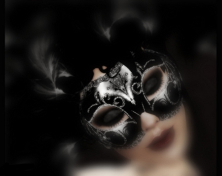 masked 8